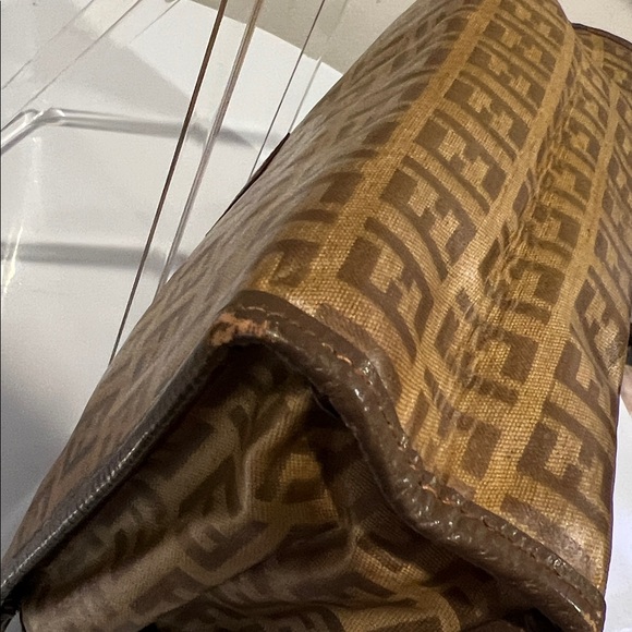 FENDI Crystal Zucca Large Clutch / Pouch Vintage - Picture 12 of 16